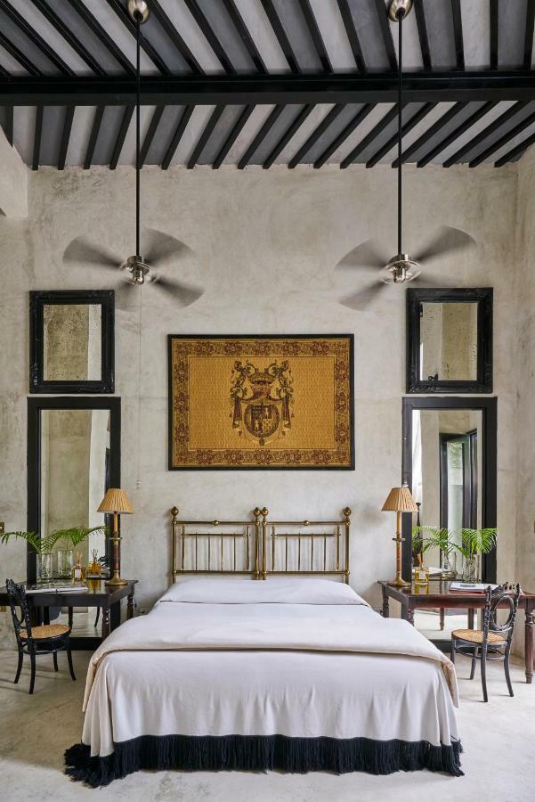 Coqui Coqui Meson De Malleville Valladolid Residence&Spa Esterno foto