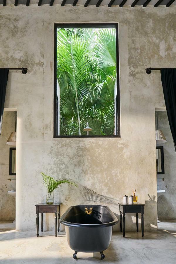 Coqui Coqui Meson De Malleville Valladolid Residence&Spa Esterno foto